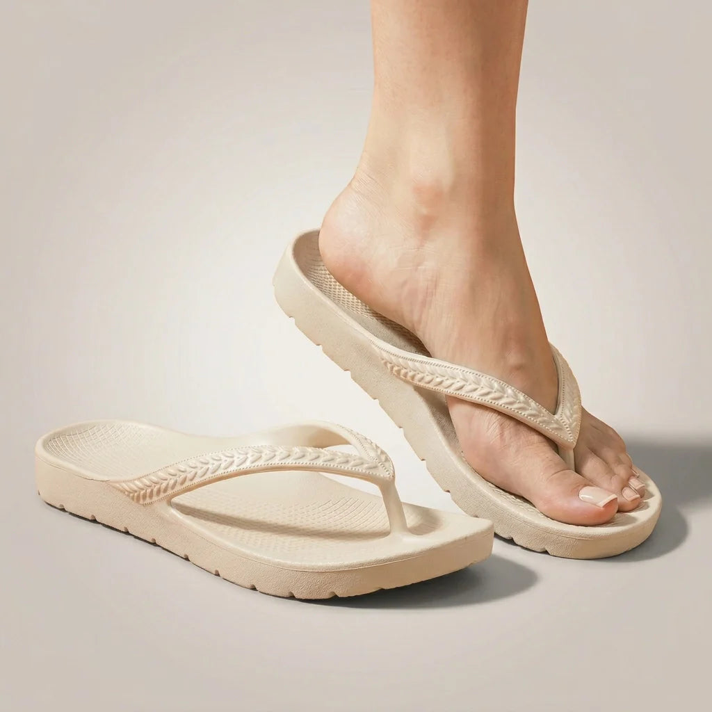 StepWell Arch Support Sandals